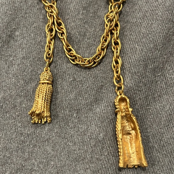 Vintage Goldtone Tassel Sweater (Collar) Brooch - Picture 5 of 7